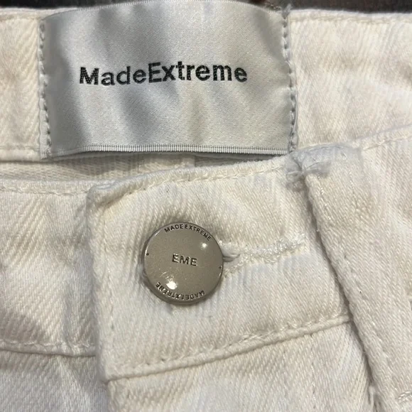 **JEANS** - Picture 4 of 4